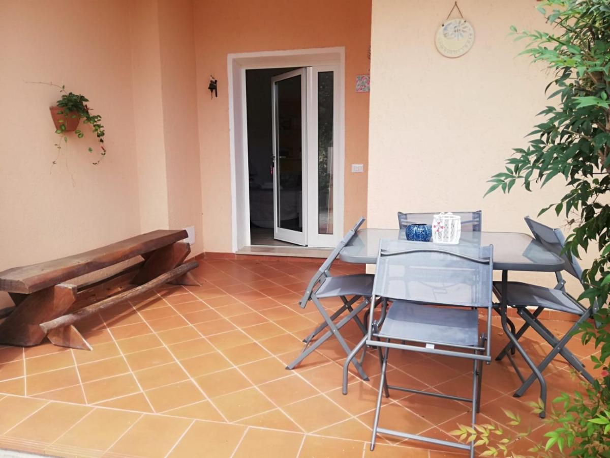 Flamingo Guest House- Rooms ออลเบีย ภายนอก รูปภาพ