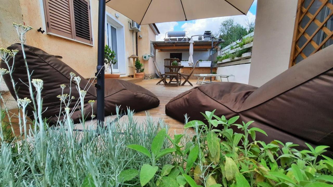 Flamingo Guest House- Rooms ออลเบีย ภายนอก รูปภาพ